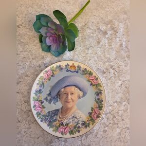 Bone China Queen Elizabeth Collector Plate for her 100th birthday